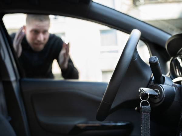 Atlanta car lockout service — Open Sesame Locksmith, fast damage-free unlock